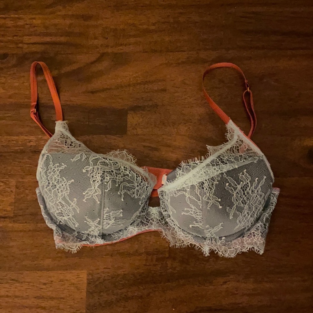 Victoria's Secret Gray Lace Underwire Bra with Coral Straps